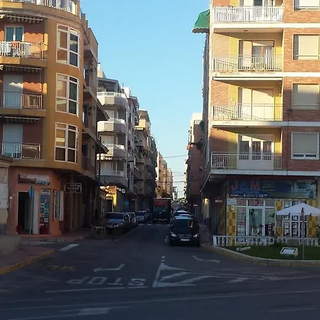 Апартаменти Los Serranos Торрев'єха